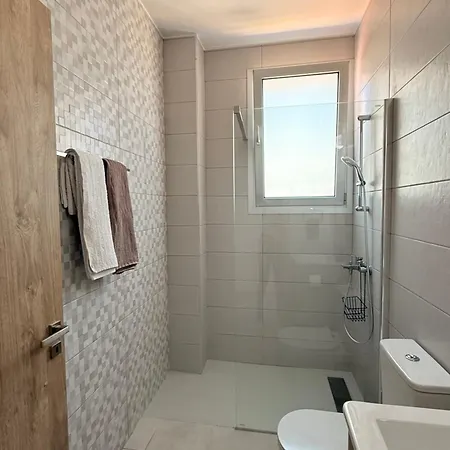 Apartment Esmee In, Engomi